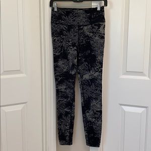 Nike Dry-Fit Workout Leggings
